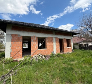 Дом, 120 м², Кишинёв