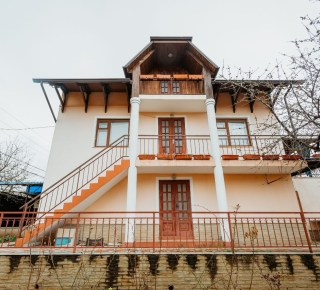 Дом, 180 м², Трушены